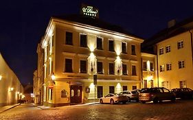 Hotel u Páva