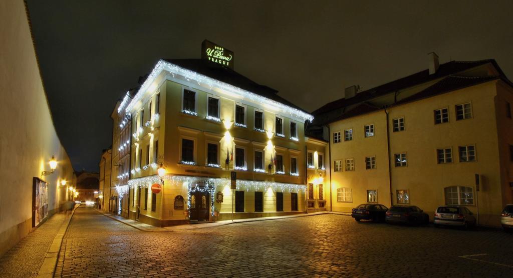Hotel U Pava Praha Exteriér fotografie