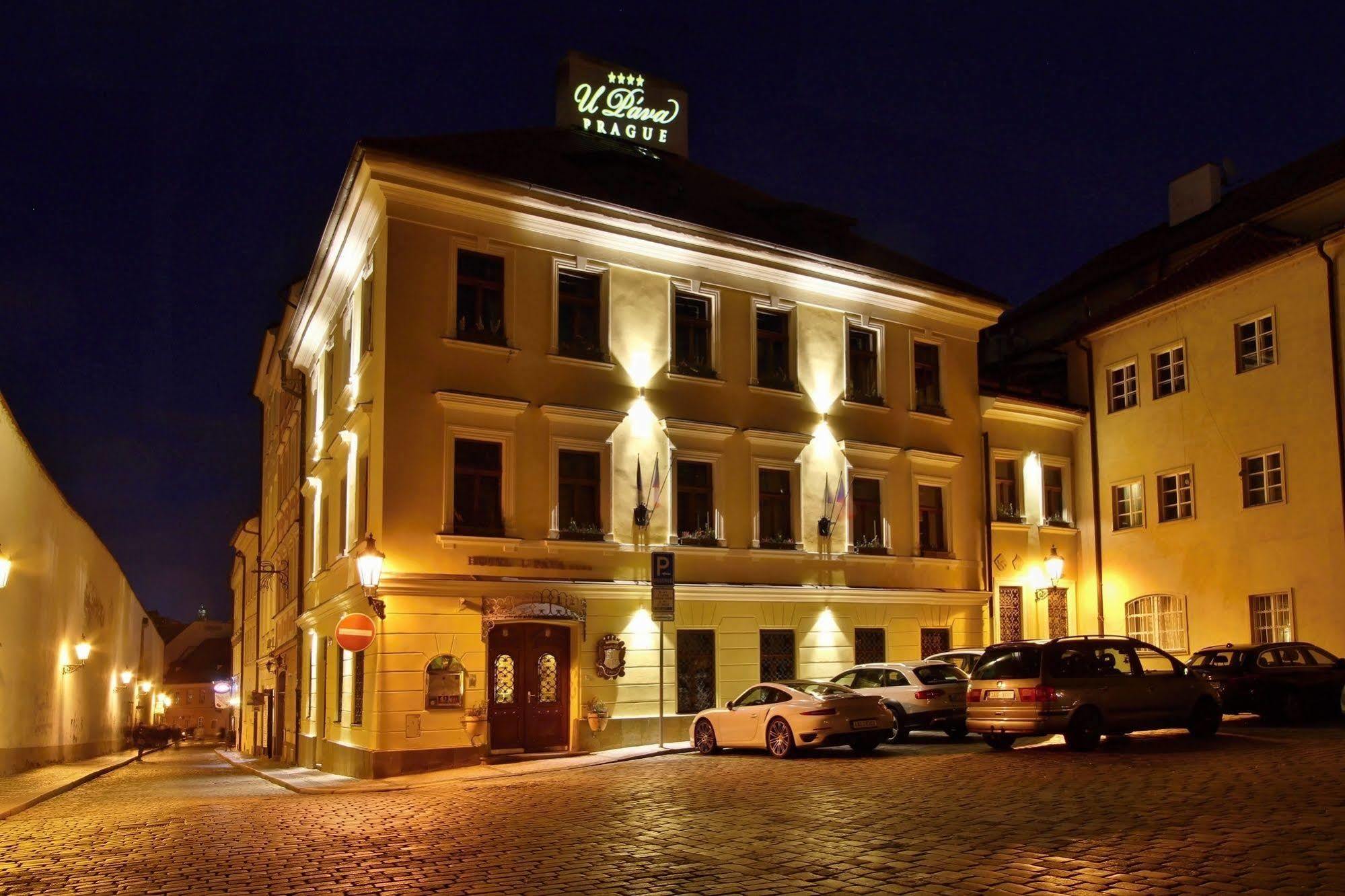 Hotel U Pava Praha Exteriér fotografie